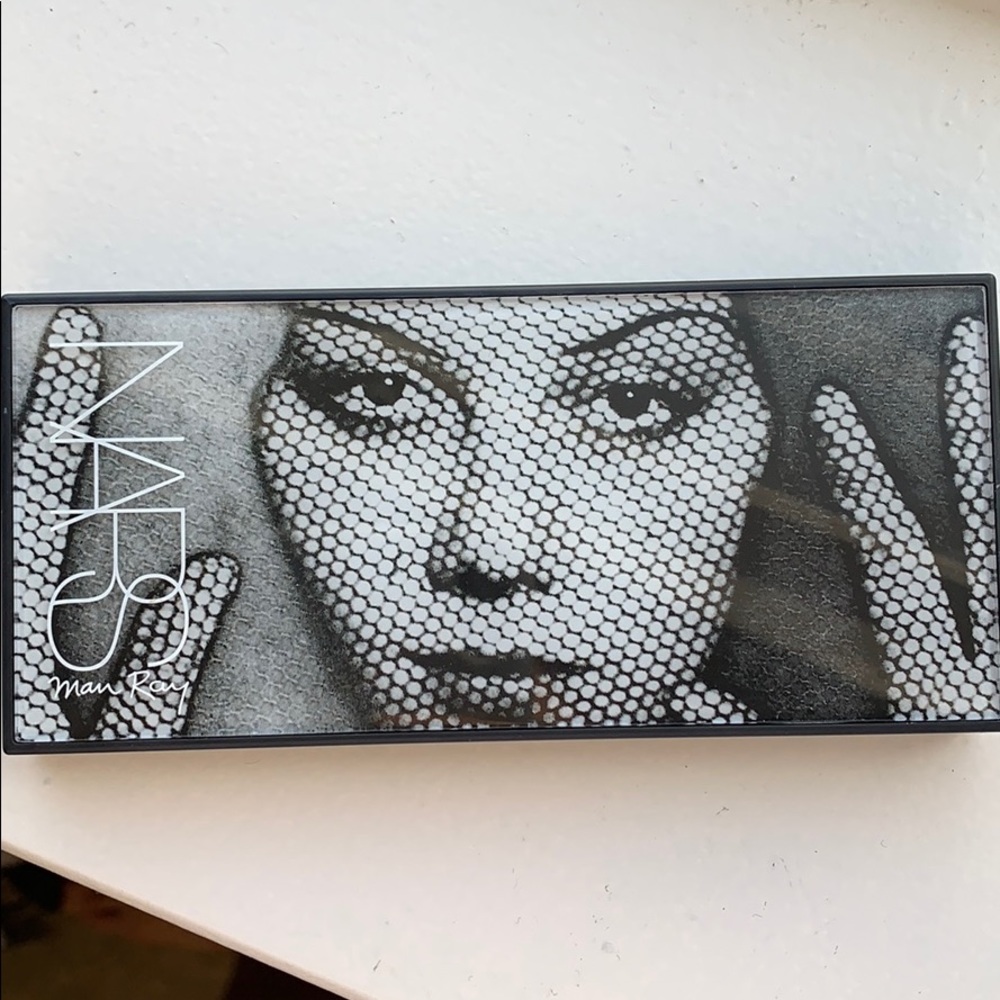 NARS Man Ray The Veil Cheek Palette